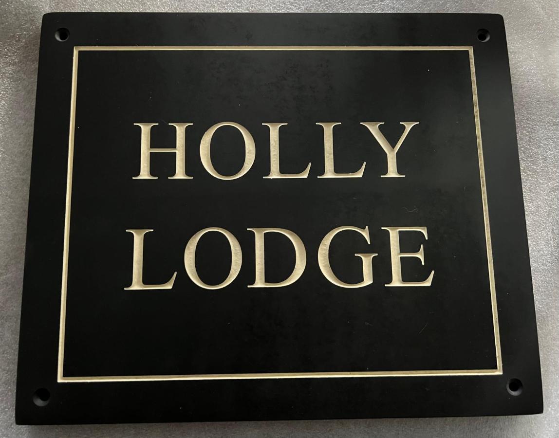 Holly Lodge - 2 X Kingsize Bedrooms With Private Entrance And Free Parking-New Shower Room Oban Εξωτερικό φωτογραφία