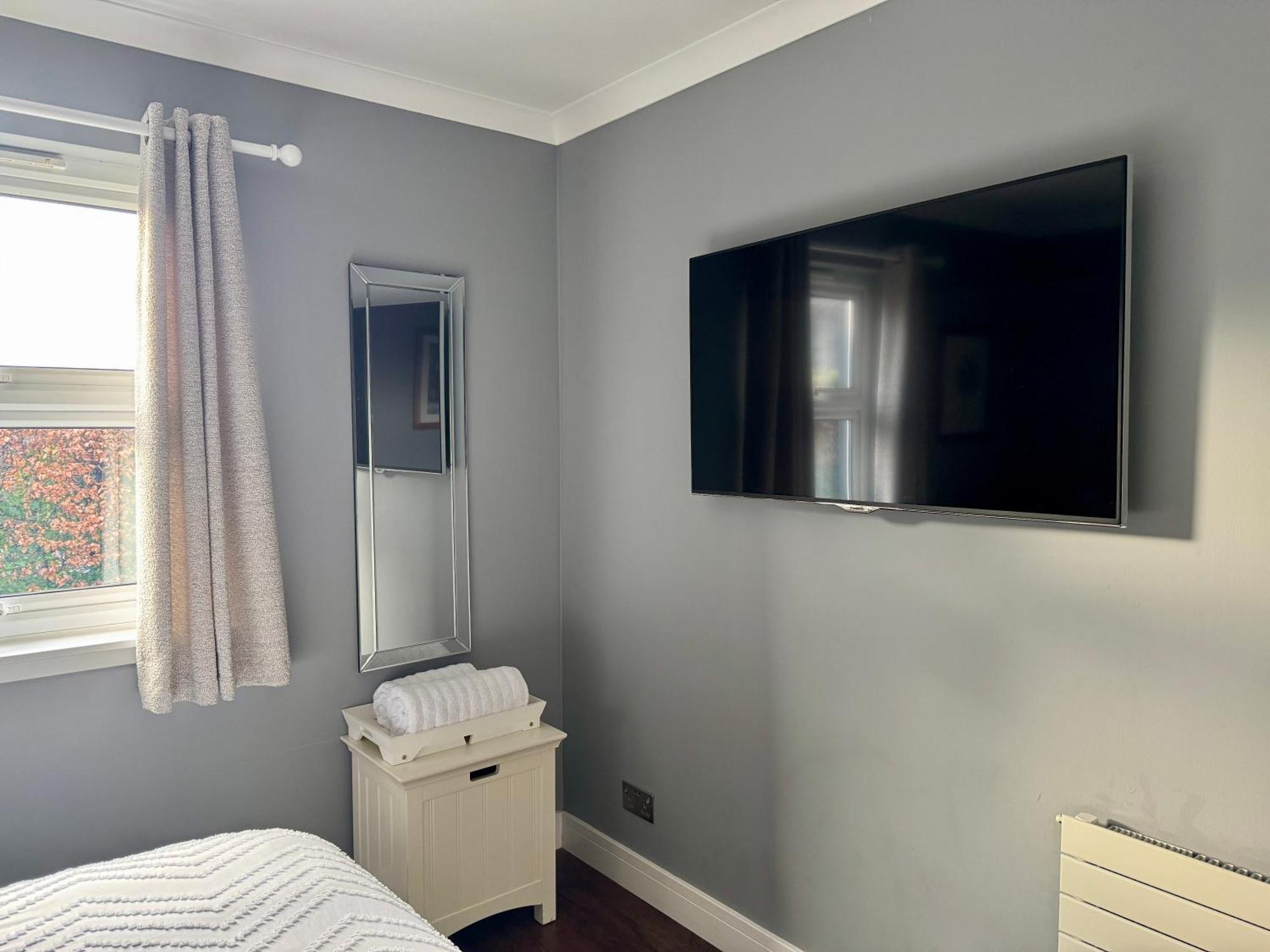 Holly Lodge - 2 X Kingsize Bedrooms With Private Entrance And Free Parking-New Shower Room Oban Εξωτερικό φωτογραφία